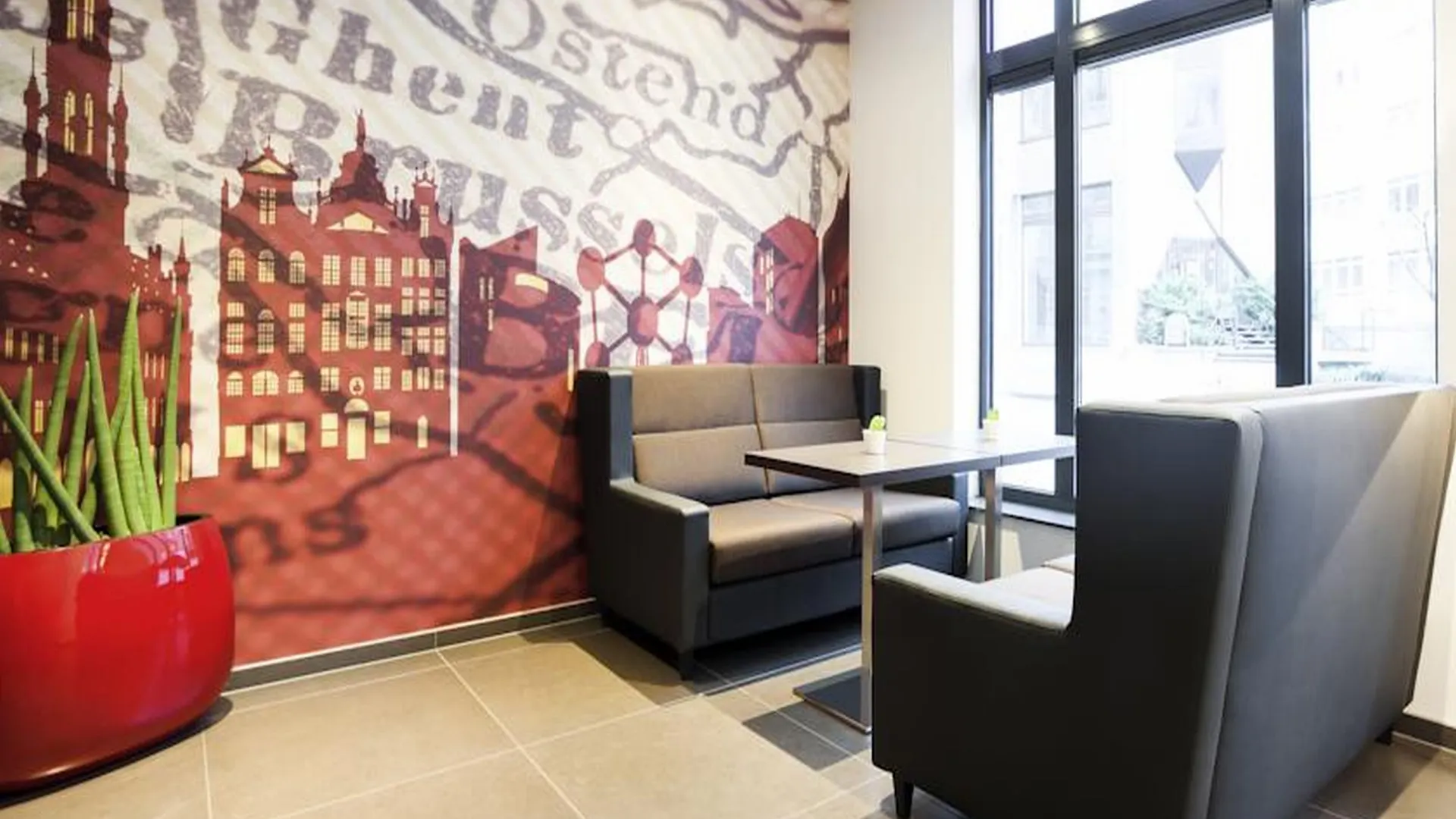 Ibis Styles Hotel Brussels Centre Stephanie Saint-Gilles 3*,