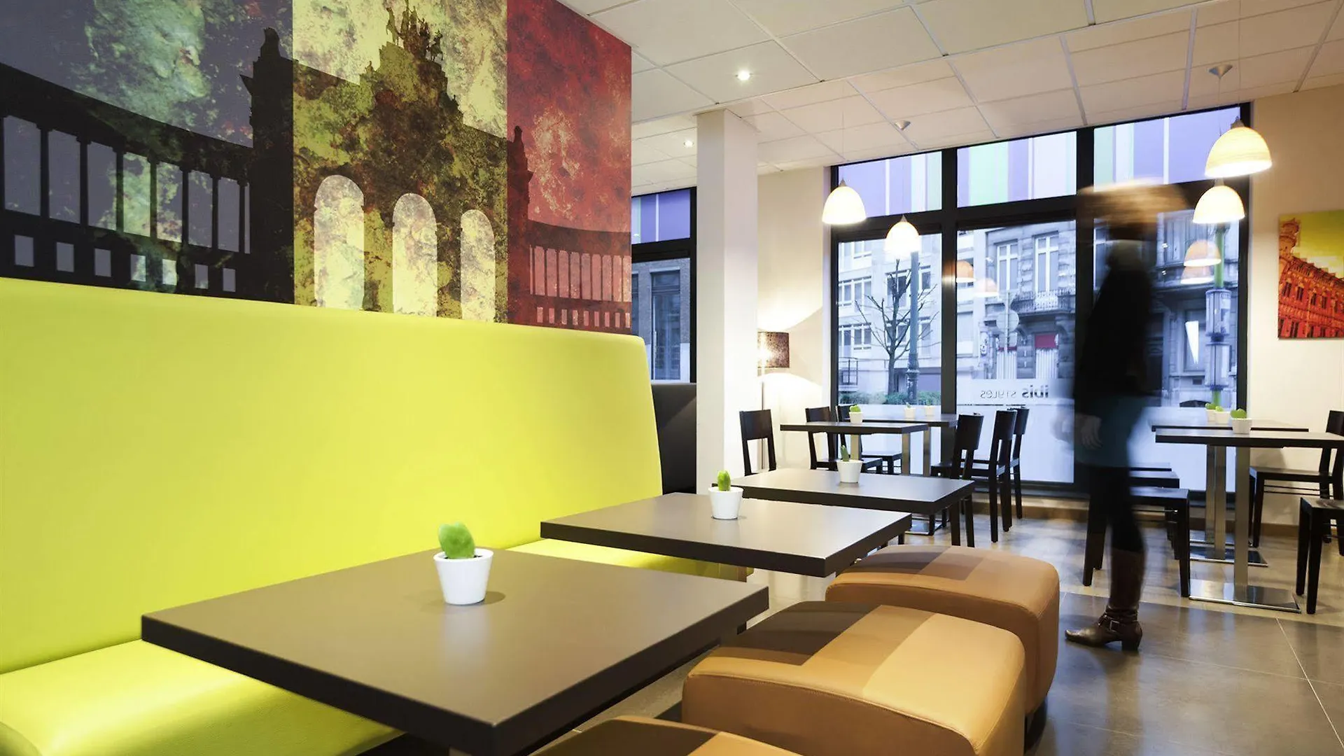Ibis Styles Hotel Brussels Centre Stephanie Saint-Gilles 3*,